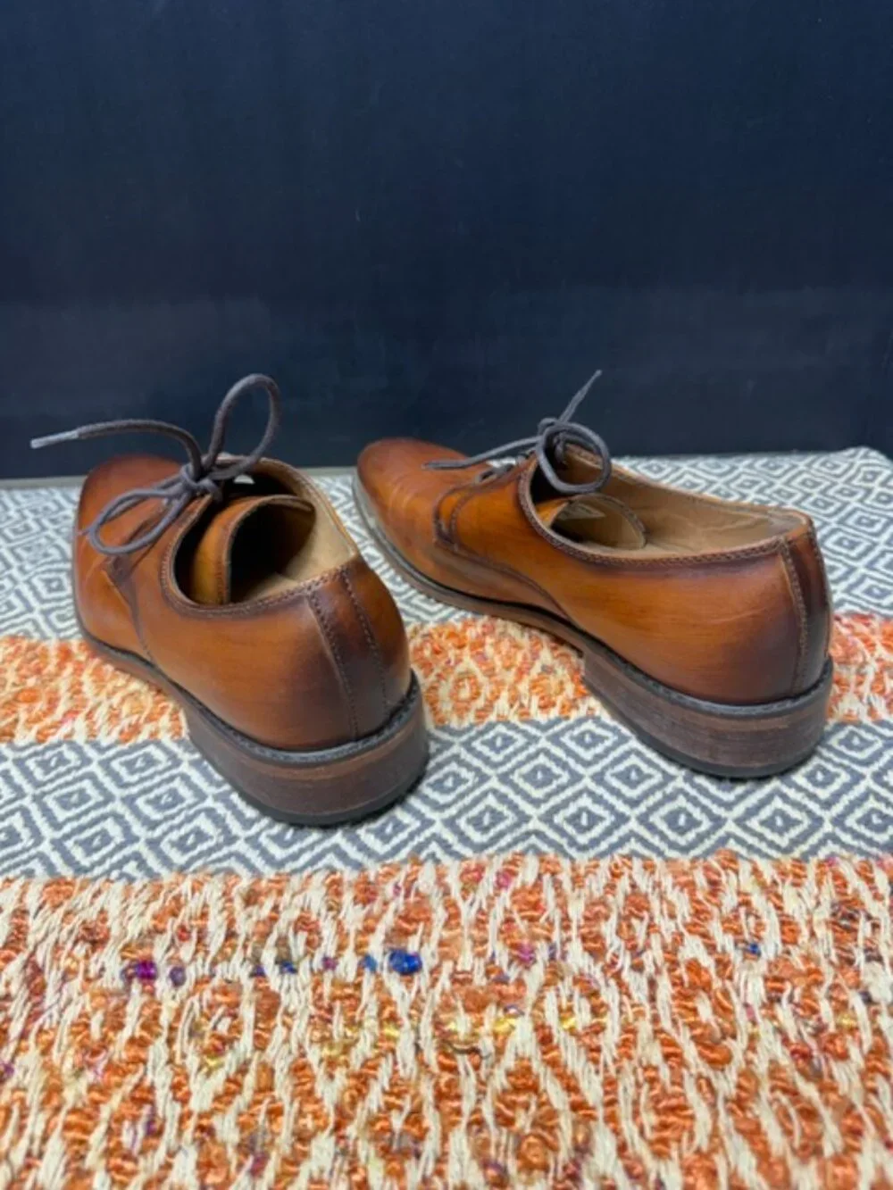 La Milano Oxfords Men's Size 9